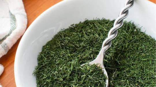 Kuru Dereotu Yaprakları